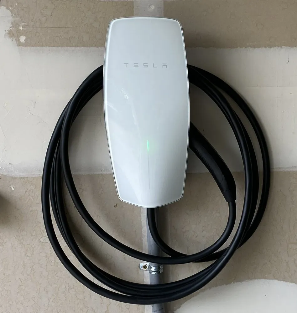 Licensed lighting installation in Arden-Arcade, CA by Power-Up Electric