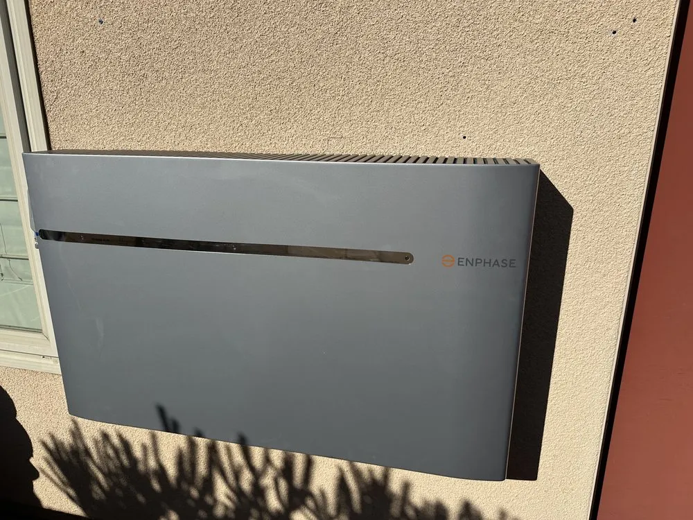 Slide of Power Upgrade Solar