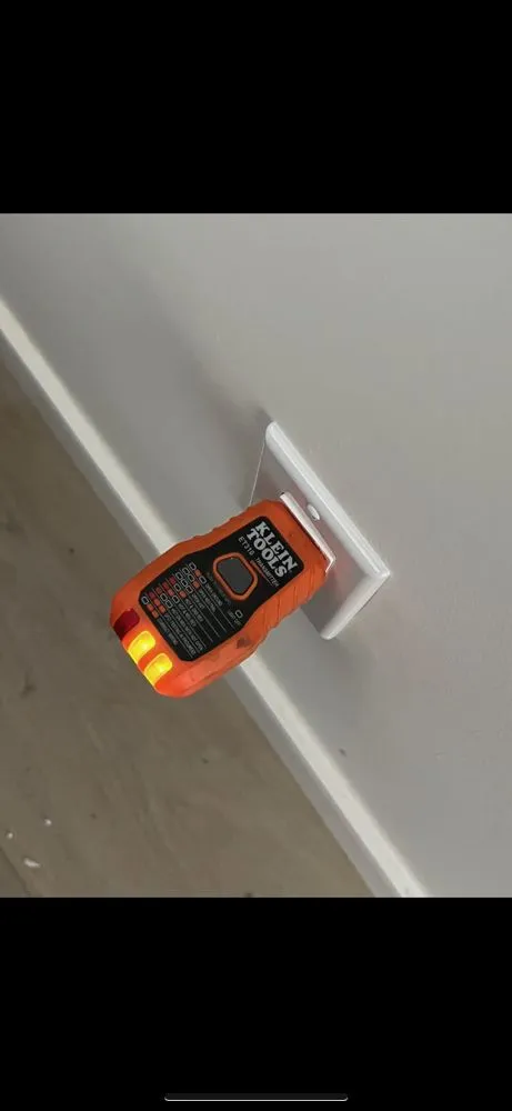 Professional electrical service for homes in panel upgrade,  by 