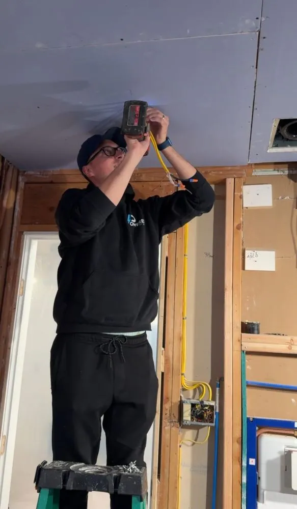 Slide of Powered by Sam