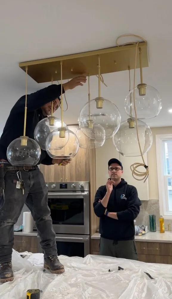 Slide of Powered by Sam