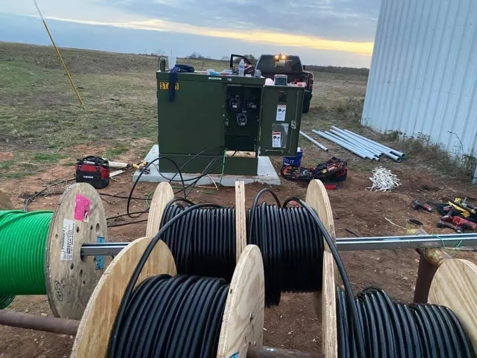 Slide of Powerhouse Electric contracting