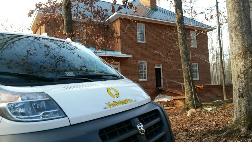 Expert electrician providing outlet and switch repair in Fincastle, VA - Powermark Electrical