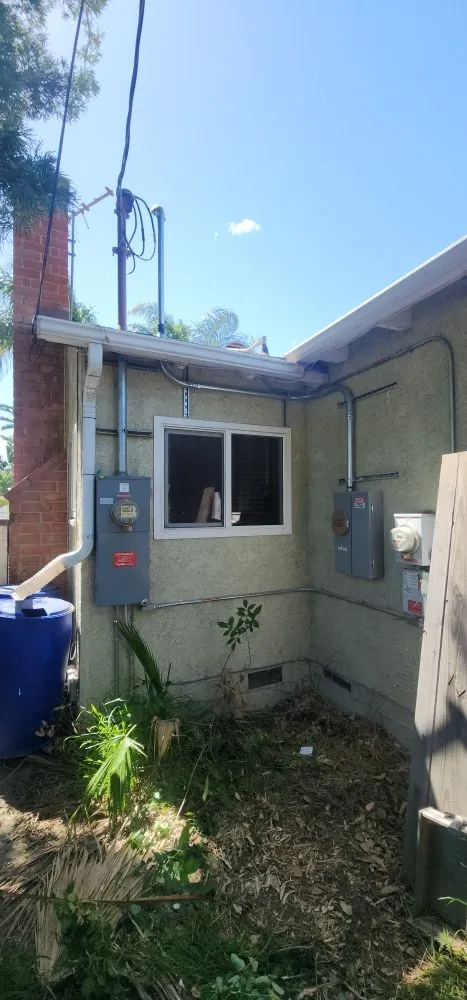 Certified circuit breaker repair experts serving Westhills, CA - PowerSignElectrician