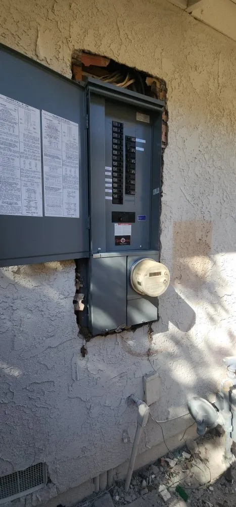 Emergency electrician providing electrical repair in Westhills, CA - PowerSignElectrician