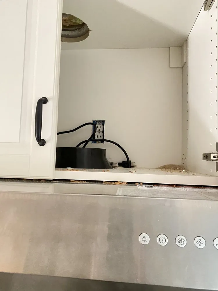 Slide of PowerSun Electrician