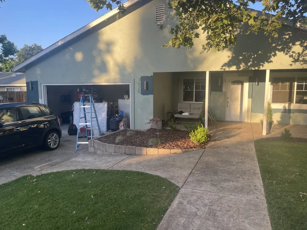 Slide of PowerSun Electrician