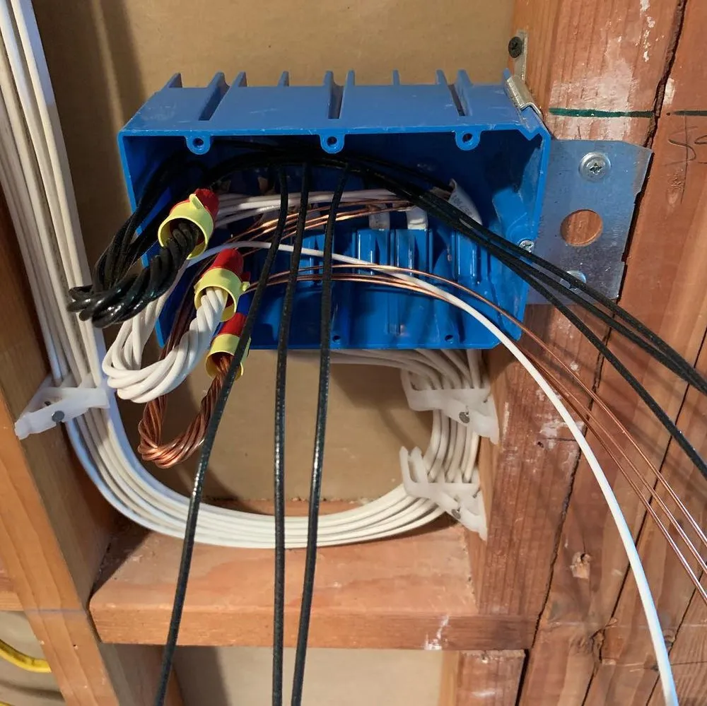 Slide of Prairie Avenue Historic District Emergency Electrician