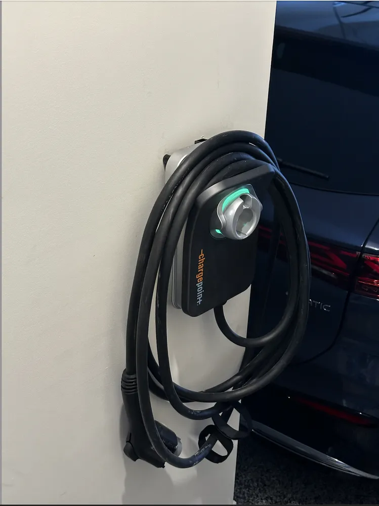 Slide of Precise Building Services