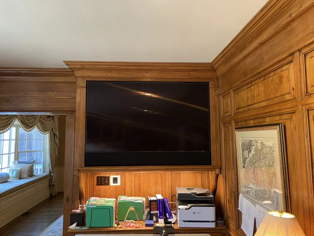 Slide of Precision AV