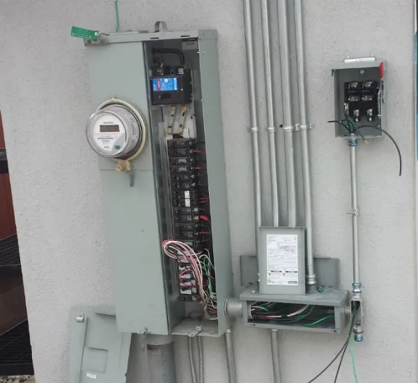 Licensed emergency electrical service in St. Johns, MI by Precision Electric