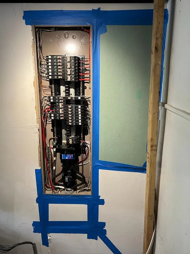 Licensed electrical service for homes in outlet and switch repair, by