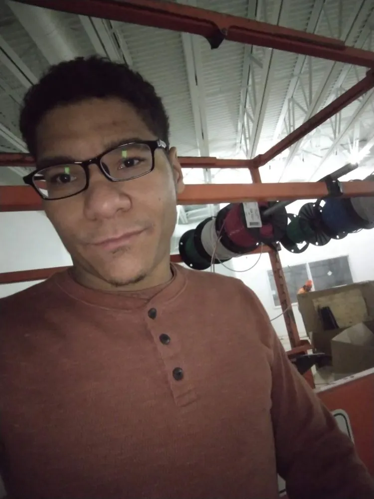 Slide of Preeminent Electrical