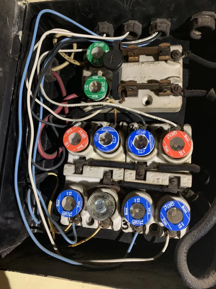 Reliable electrical repair experts serving La Crescenta, CA - Preferred Electric Services