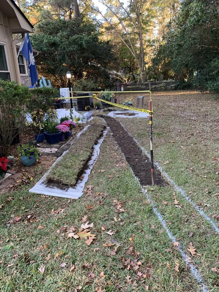 Certified electrician providing emergency electrical service in , 