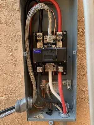 Premier Electric Logo