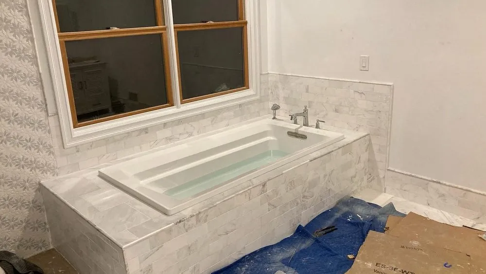 Expert electrician providing lighting installation in , 