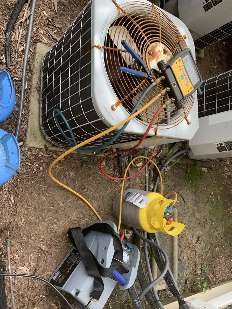 Slide of Premiere Handy