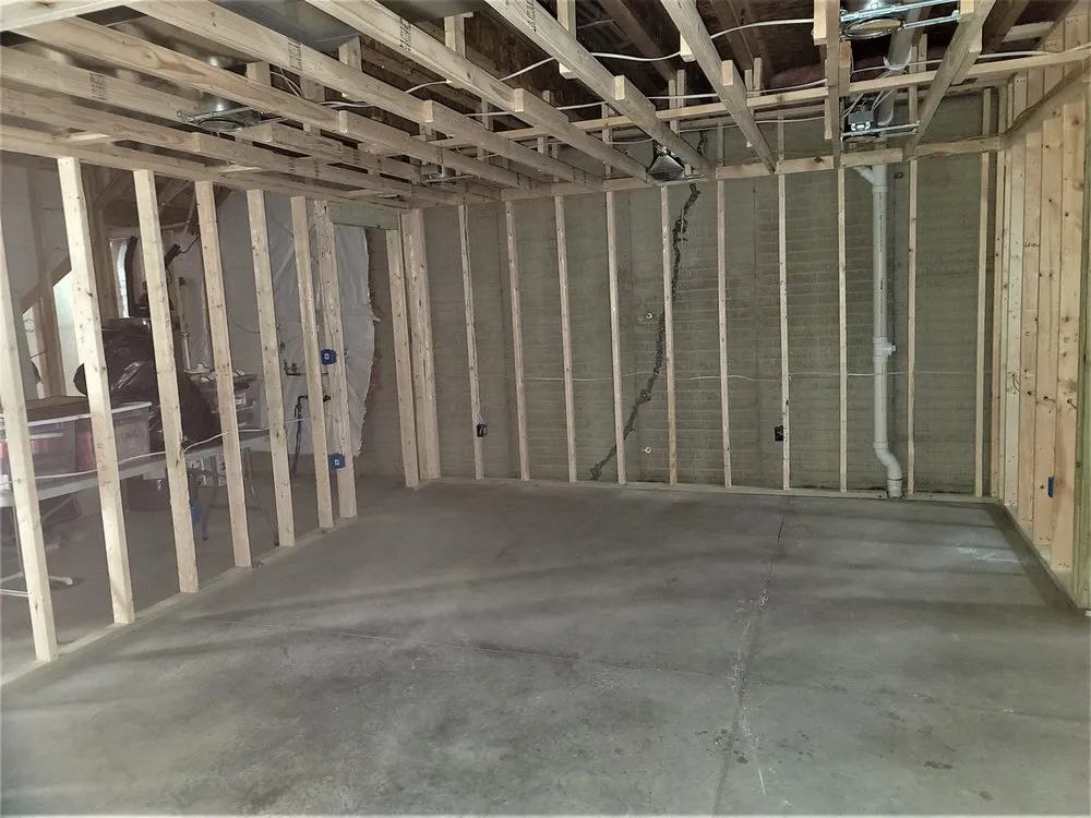 Slide of Price Electric