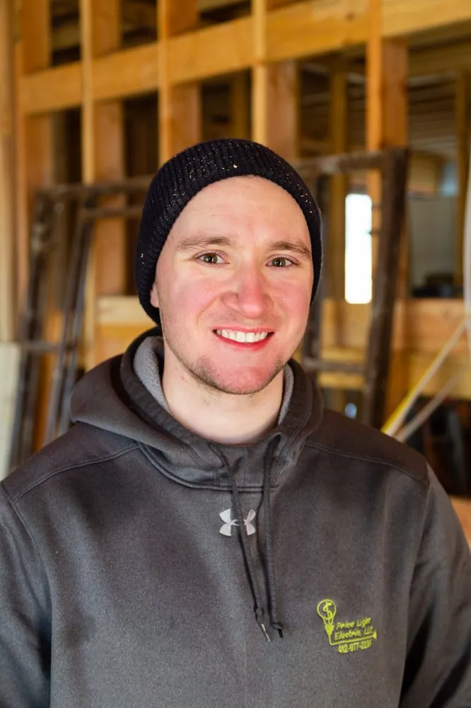 Slide of Pricelight Electric Company