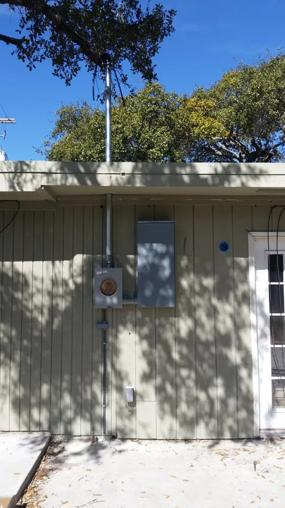 Slide of Primary Electrical Solutions