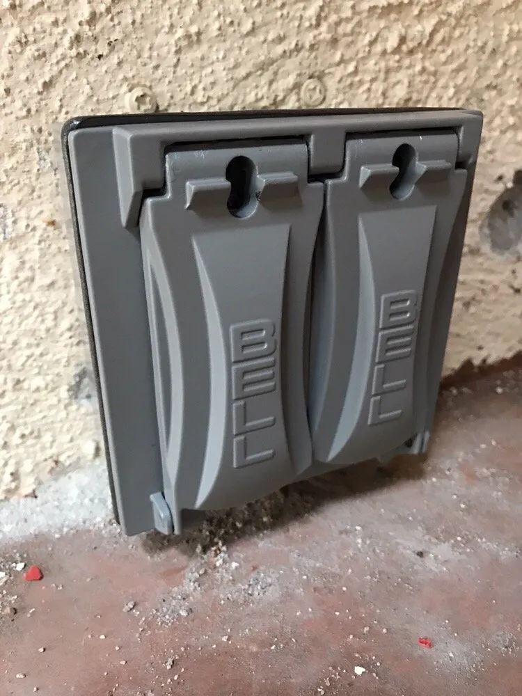 Certified outlet and switch repair service in Reseda, CA - Prime Electric