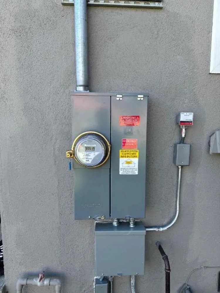 Licensed circuit breaker repair service in Winnetka, CA - Prime Energy Group