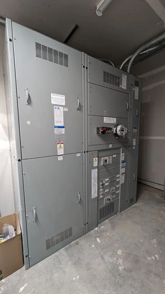 Emergency outlet and switch repair in Winnetka, CA by Prime Energy Group