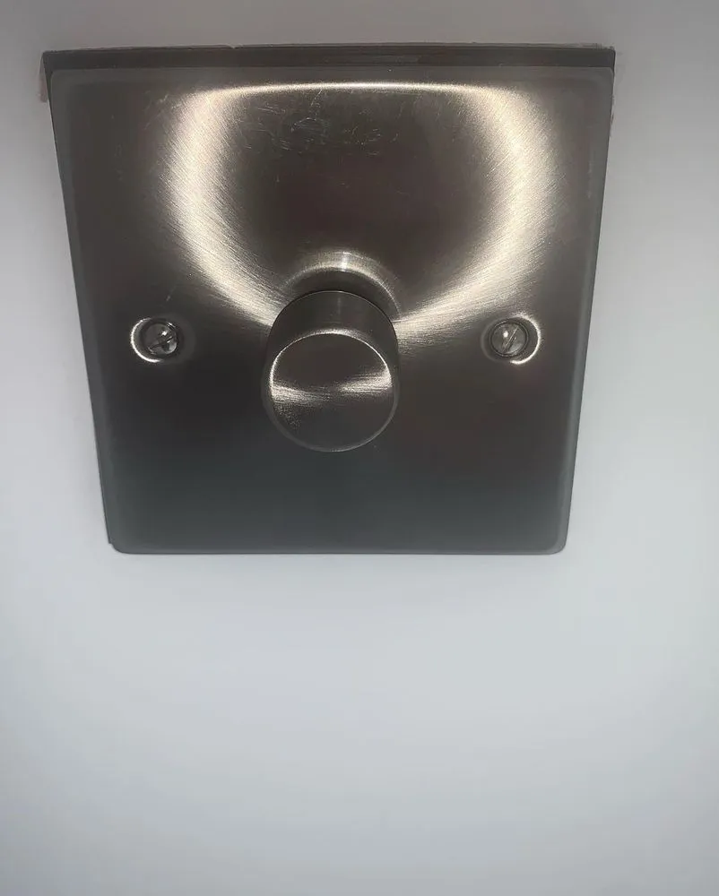 Slide of Prime Time 24 Hour Electrician