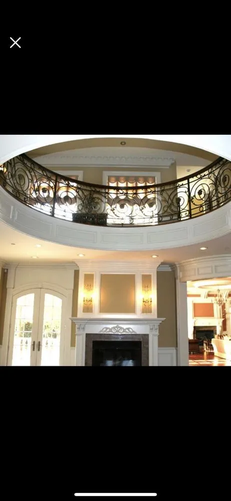 Slide of Primo Painting