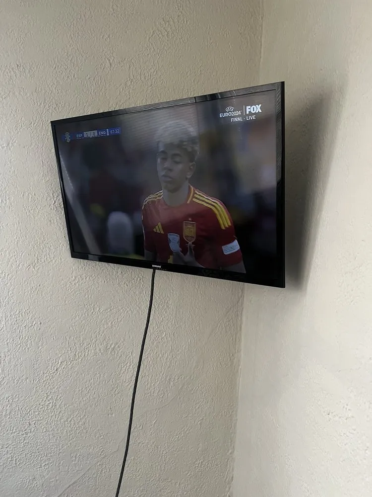 Slide of Primo TV & Home Services