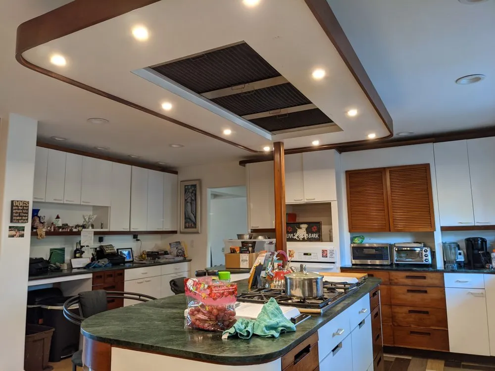 Slide of Primo's Electrical Services