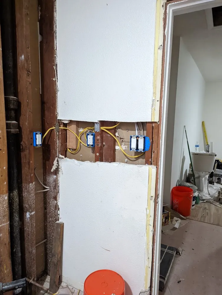 Slide of Primo's Electrical Services