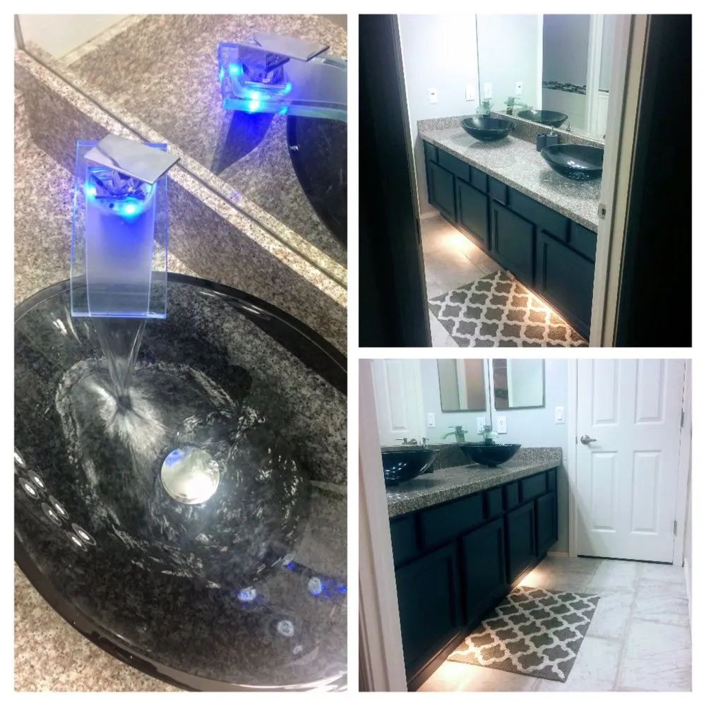 Certified electrician providing lighting installation in , 