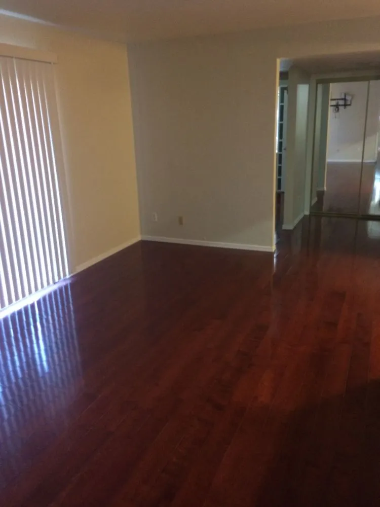 Emergency electrical service for homes in emergency electrical service,  by 