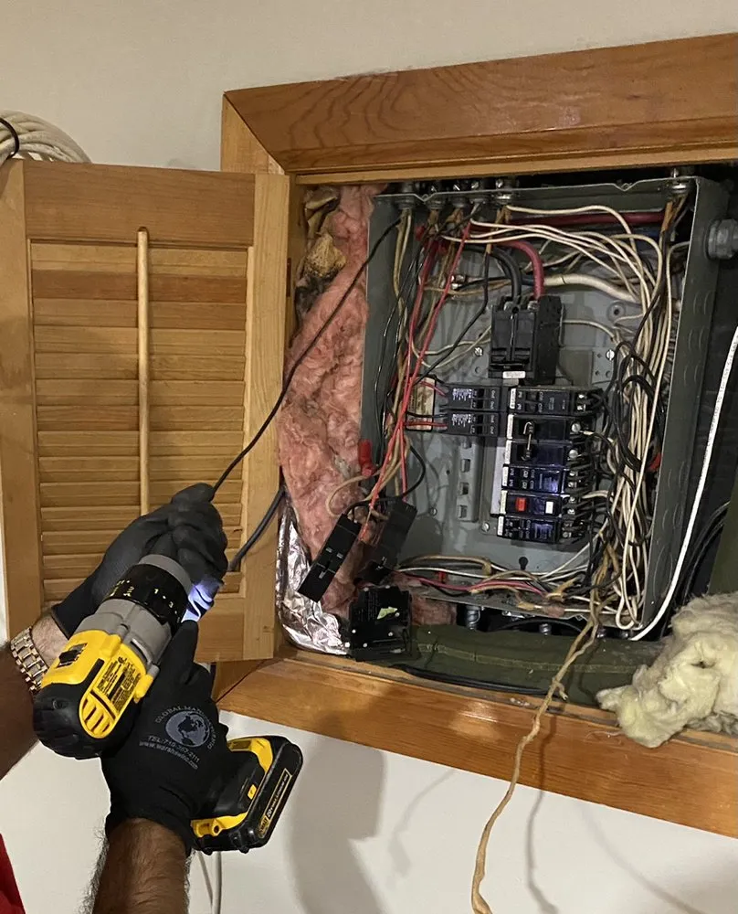 Slide of Princip-AL Electric