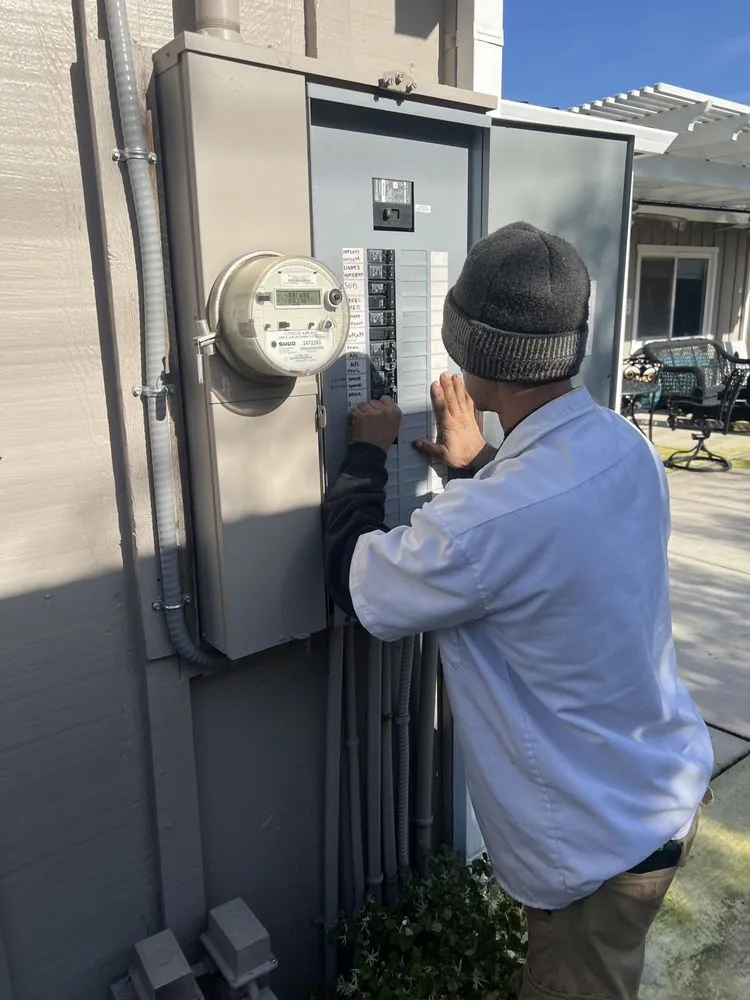 Slide of Priority 1 Electric