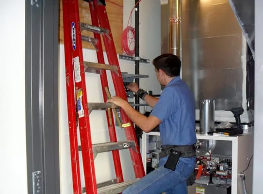 Pritchard Electric Logo