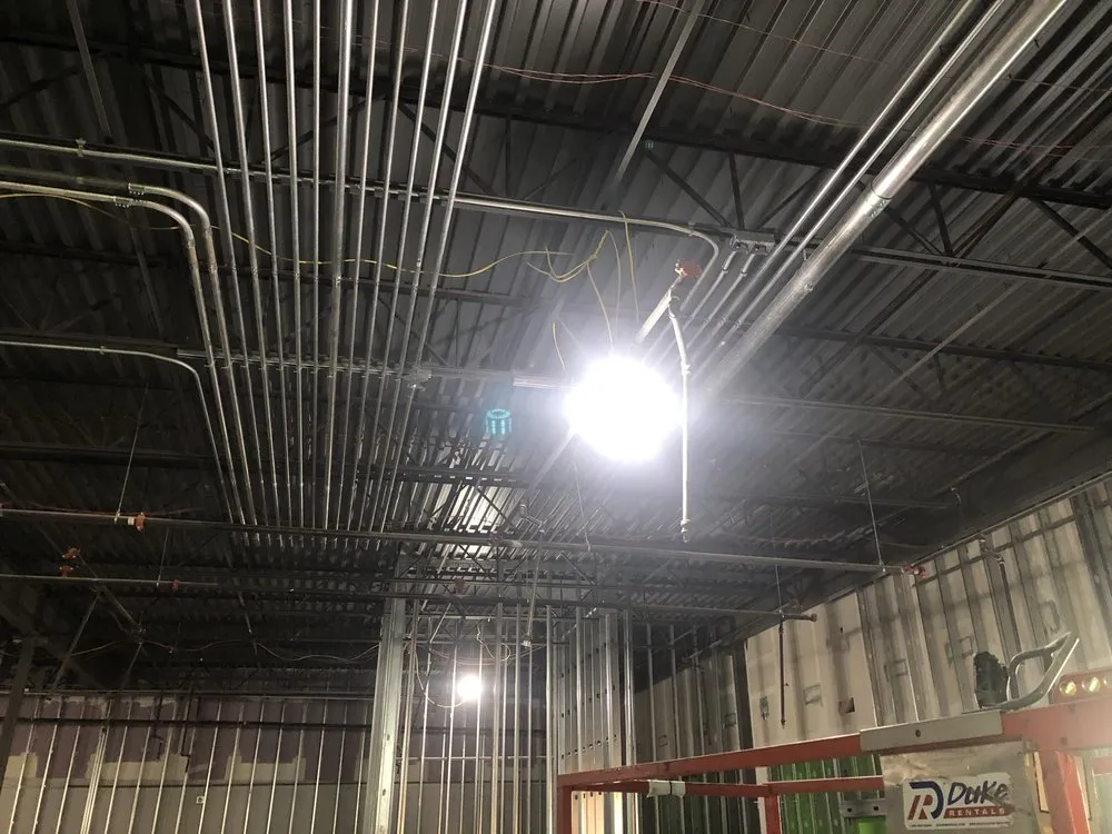 Slide of Pro Amp Electric