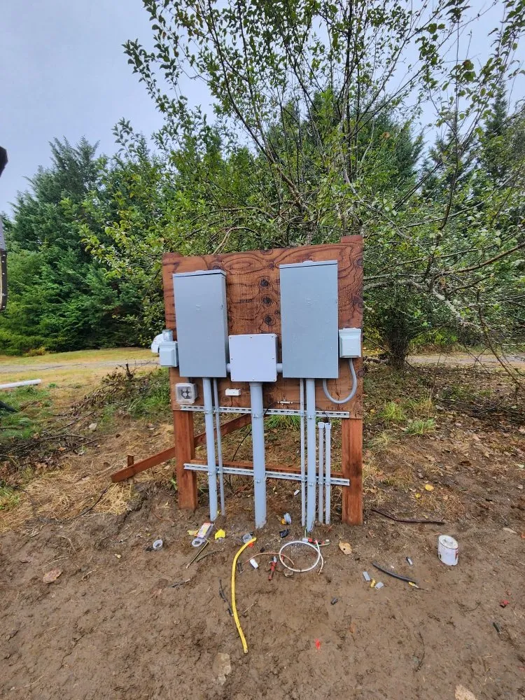 Slide of Pro Circuit Electrical