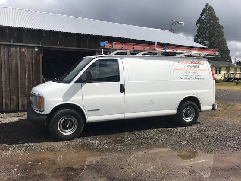 Slide of Pro Connect Electrical