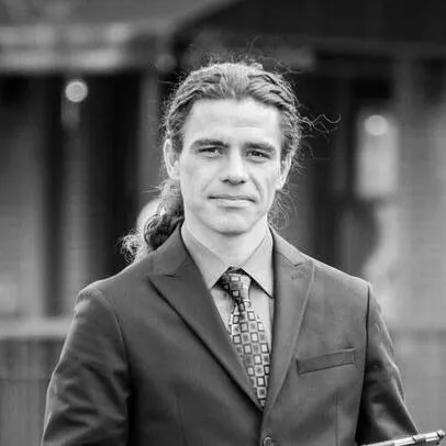 Slide of Pro Contract & Desgin