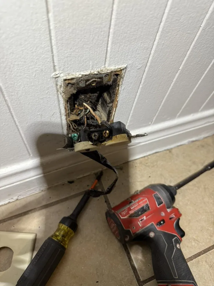 Slide of Pro Current Electric