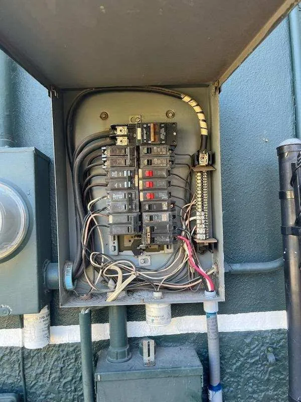 Slide of Pro Electric 