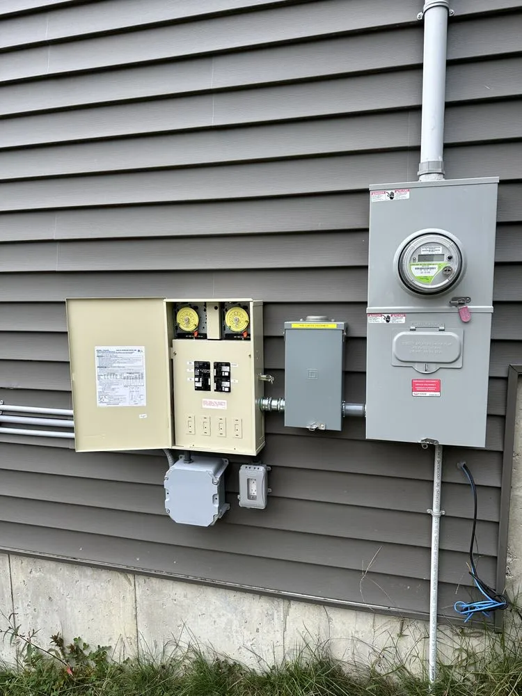 Slide of Pro Electrical Services