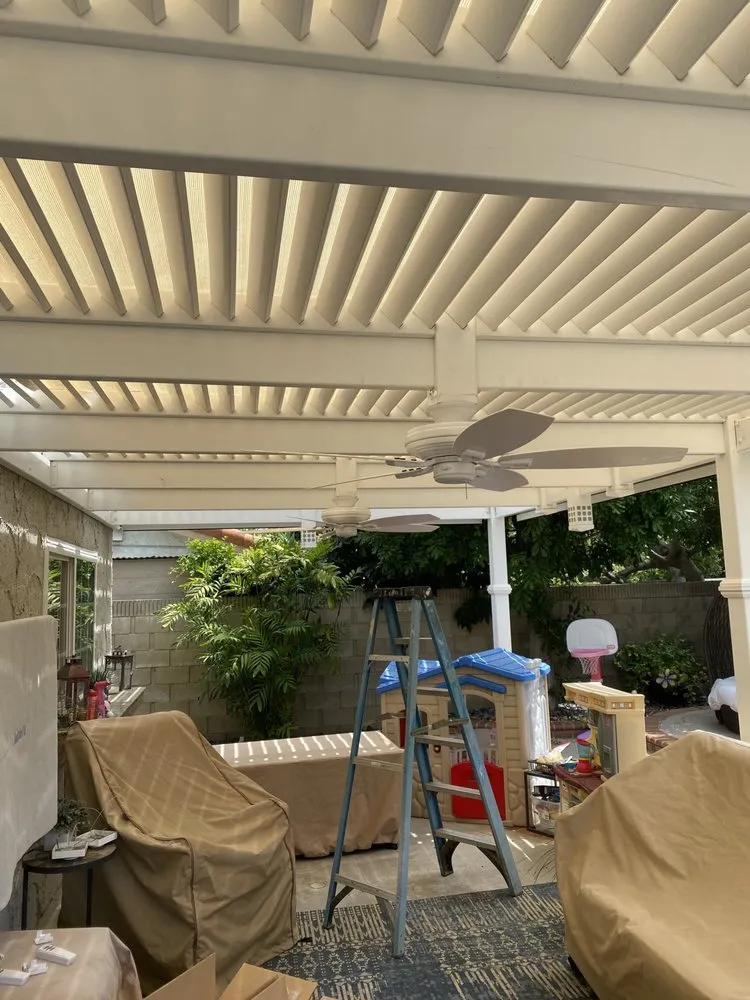 Professional electrician providing emergency electrical service in , 