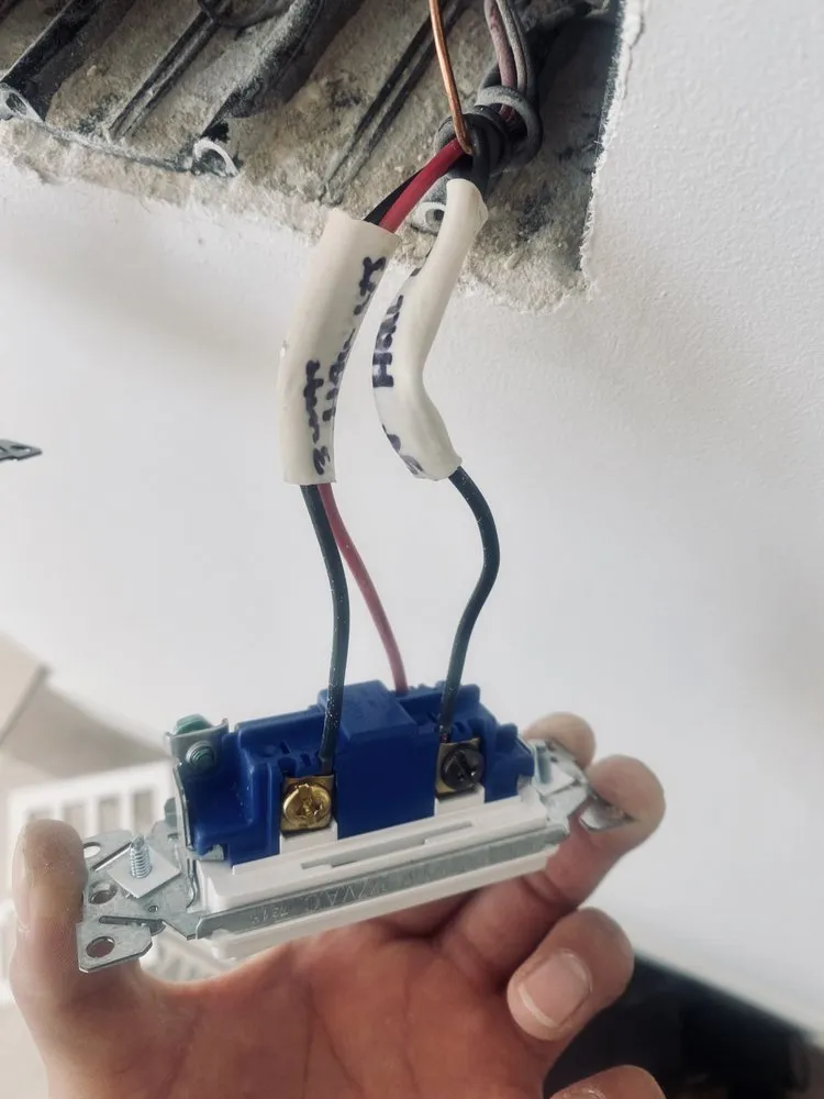 Reliable emergency electrical service experts serving ,  - PRO Electrician Force