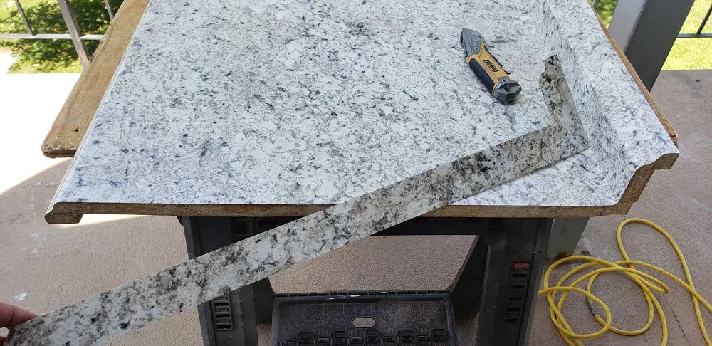 Licensed electrical repair in ,  by Pro Grade Handyman Service