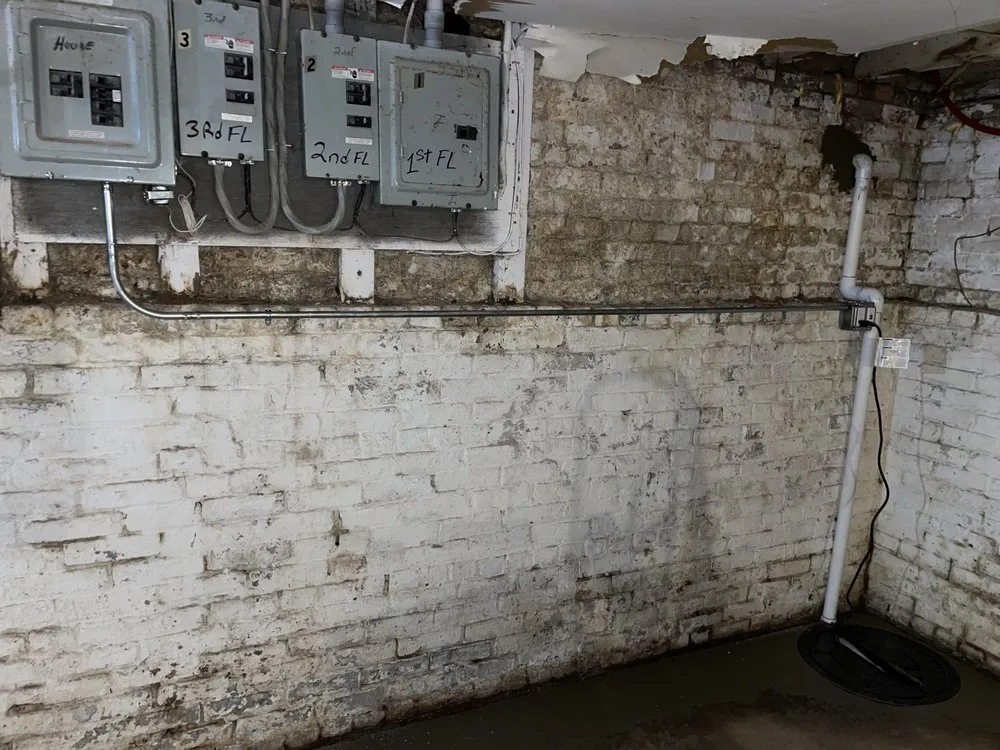 Slide of Pro Grid Electric