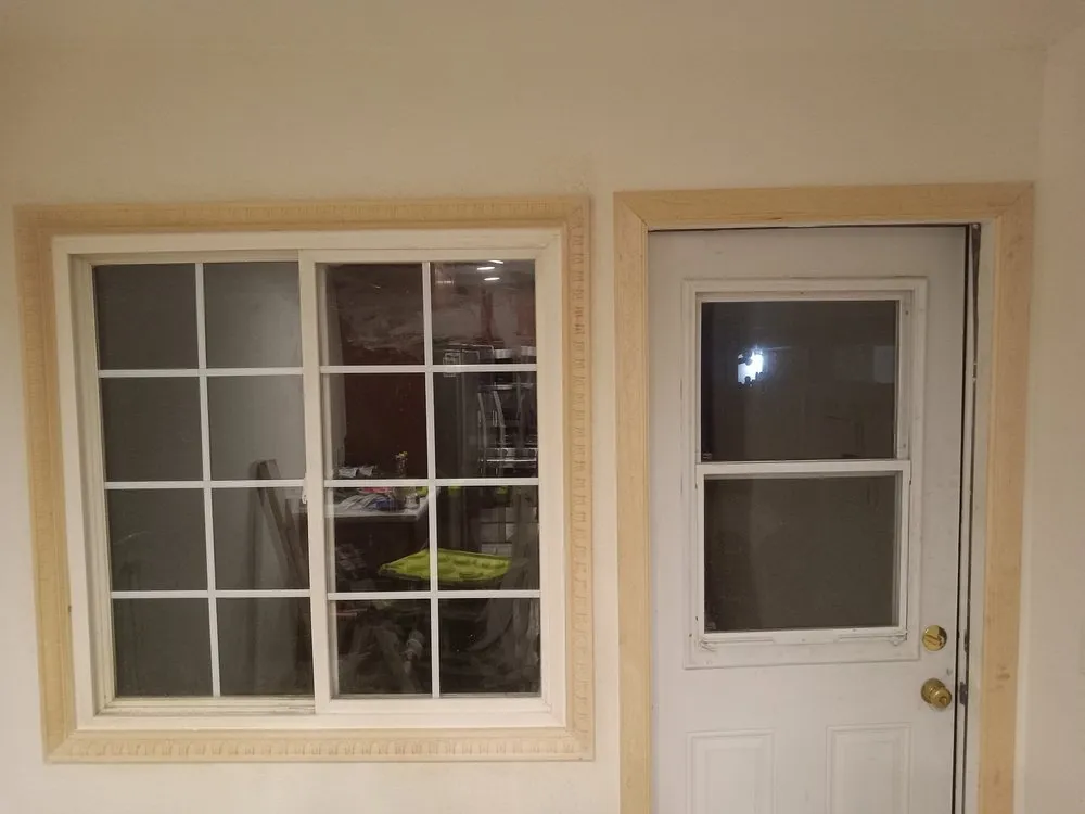 Licensed outlet and switch repair service in ,  - Pro Handyman House Doctor